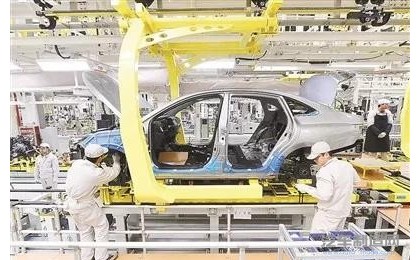 广汽传祺杭州工厂刷新“大江东速度” 56秒下线一辆新车！