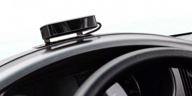 驾驶员状态监视器 帮助解决开车犯困问题