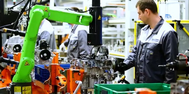 协作机器人赋能汽车发动机柔性生产